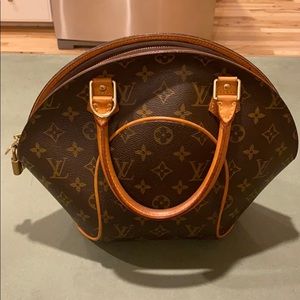 Louis Vuitton Ellipse PM